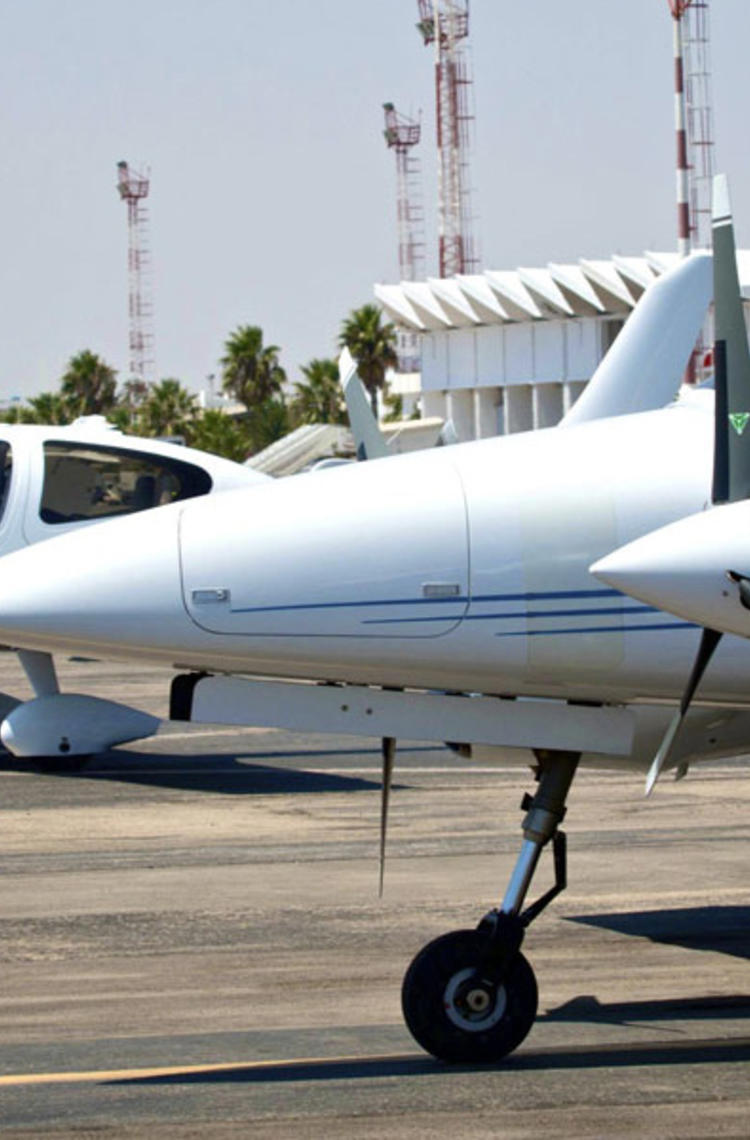 Aligned aircraft on ground